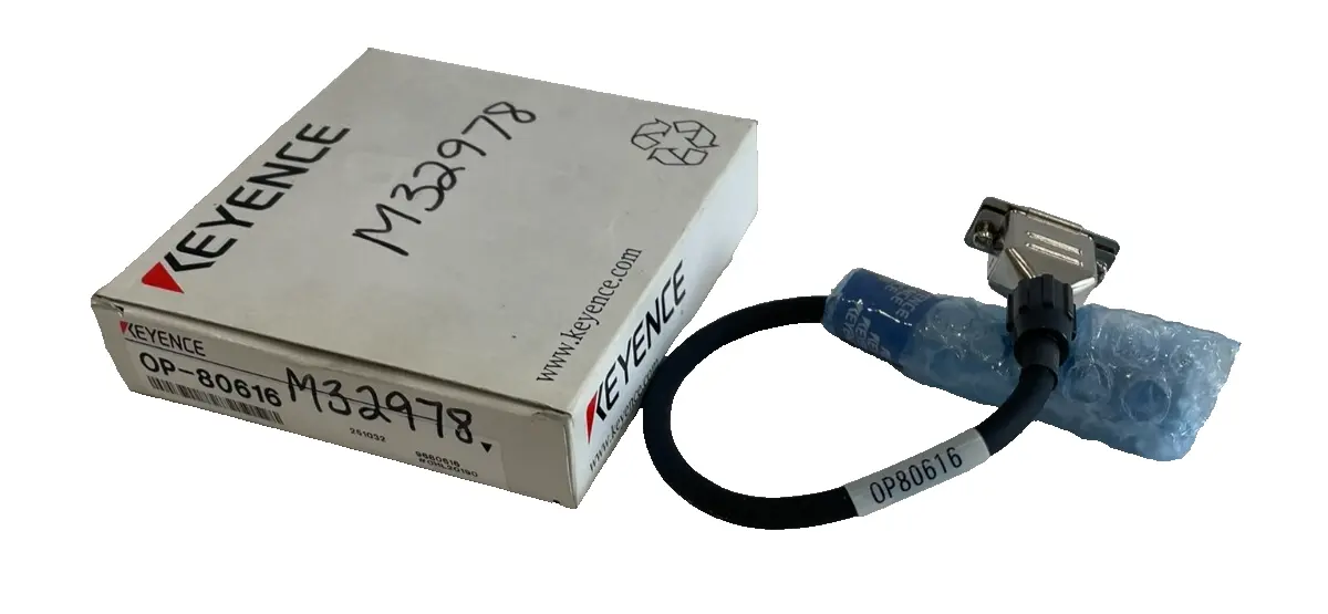 NEW KEYENCE OP-80616 CONNECTOR CABLE OP80616