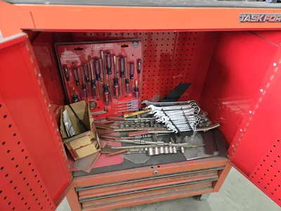 Used _UNKNOWN_ _UNKNOWN_ Tool Box Texas US | IRS Auction #1325934