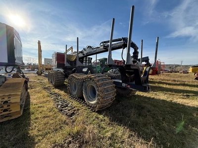 2019 TIMBER PRO 830D Forwarders | Iron Listing (7)