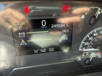 Used 2021 VOLVO VNL760 Conventional trucks Indiana US | Miedema Asset Management Group #1414630