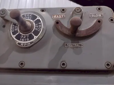 #4 K&T MILWAUKEE MODEL # 420 TF-17 HORIZONTAL MILL: STOCK #18926