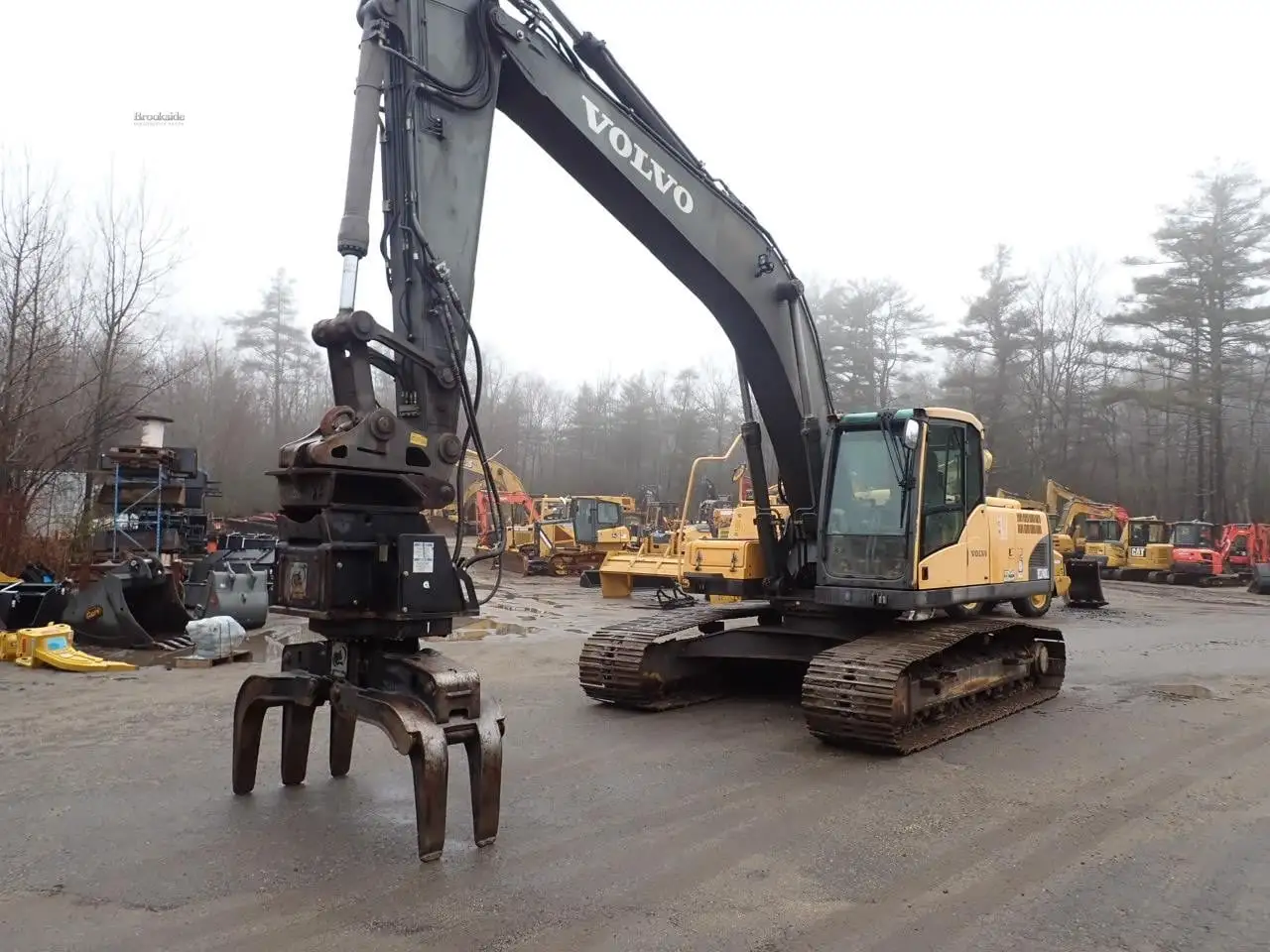Used 2009 VOLVO EC240CL Crawler Excavators Massachusetts US | Brookside Equipment Sales #1422166