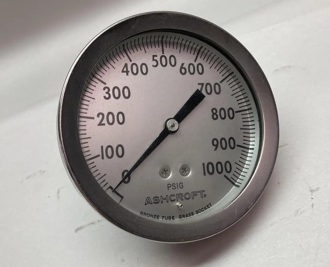 New | in-Stock ASHCROFT 0-1000 Universal Pressure Meters Ohio US | Surplus Asset Holdings #1239187