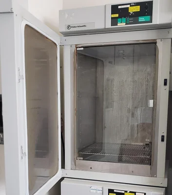 Incubator Fisher scientific  Model 650D  # 3318