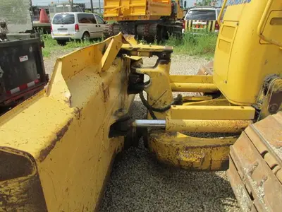 Used 2017 KOMATSU 61PX-24 Crawler Dozers Manitoba CA | Conquest Truck & Auto Sales #1421355
