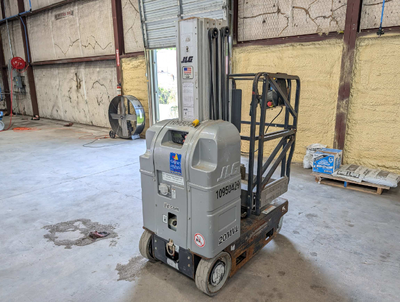 NEW 2019 JLG 20MVL