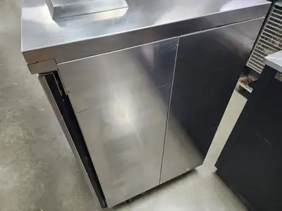 Used Perlick Used Perlick DP32SLT Keg Cooler Kegerator Dispenser w/ Bud Light Tap Beer Equipment Illinois US | Falcon Restaurant Supply #1376696