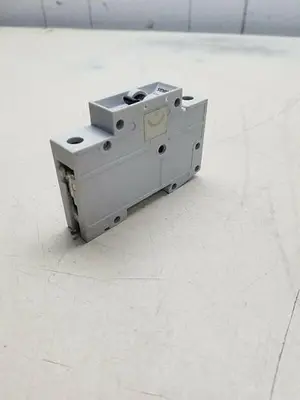 USED SIEMENS 5SX2