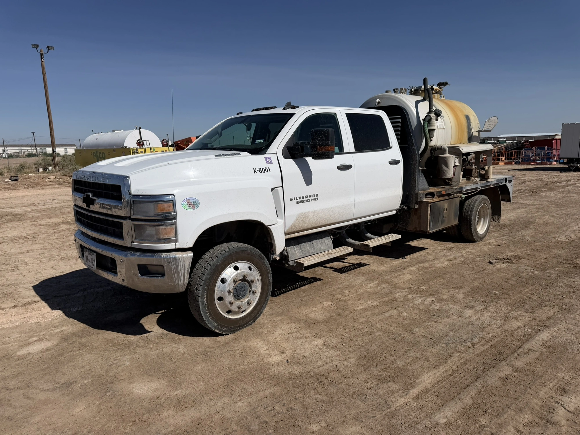 Used 2024 CHEVROLET 6500 HD SILVERADO FLATBED TRUCK Vacuum Truck Texas US | Miedema Asset Management Group #1315700