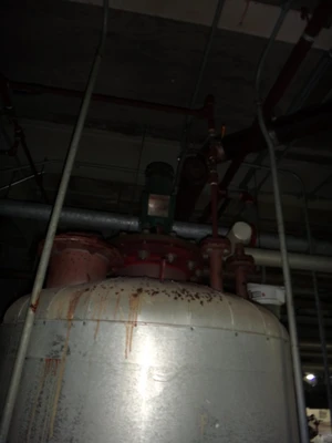 500 Gallon 304 Stainless Vertical Tank with Agitator