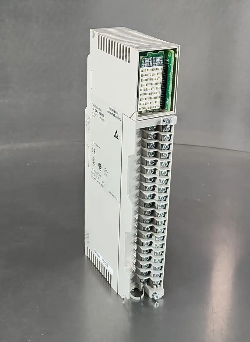 Used Schneider Schneider 140DAO84010 PLC Processors South Carolina US | Palmetto Automation #1519347