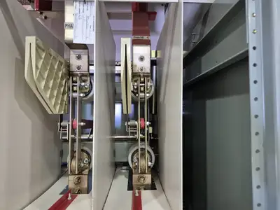 Double Fused Interrupter Switch 5 kV, 4160 Volts & Conduit Cabinet