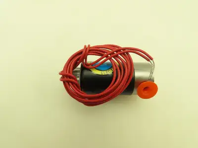 Honeywell Skinner B6DA9200 Solenoid Valve 3-Way NO 120V 200 PSI 1/16"