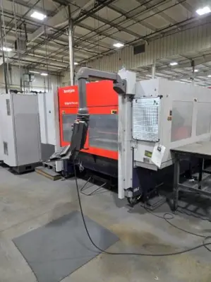 Used 2010 BYSTRONIC BYSPRINT PRO 3015 Laser Cutters Ohio US | HGR 24 #916846