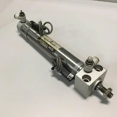 USED SMC CDM2RA32-150-H7BL