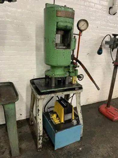 5960-220 Chase Burroughs Co Hydraulic Up-Acting Press, Enerpac Hush Pup Hydraulic Tank/Pump
