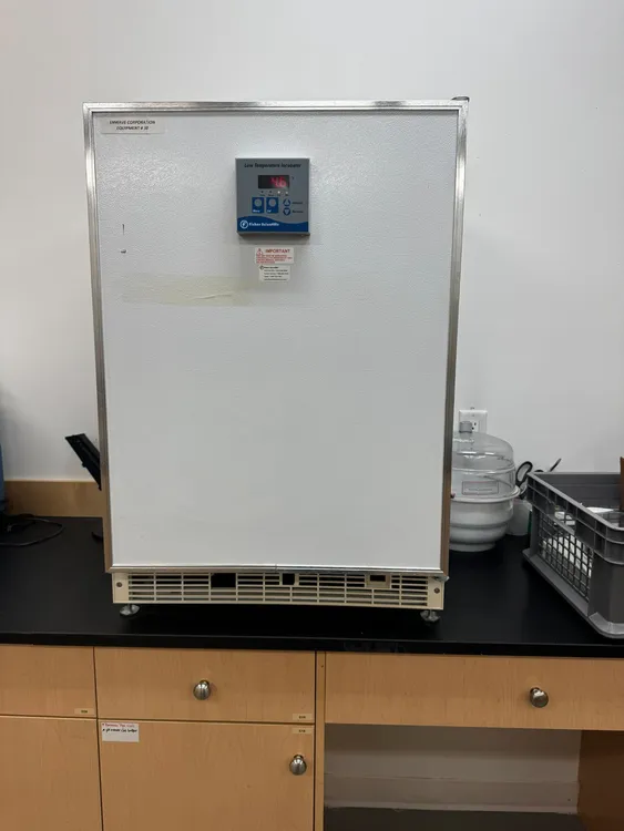 Used FISHER SCIENTIFIC 3724 Lab Incubators British Columbia CA | Enwave Corp. #1490436