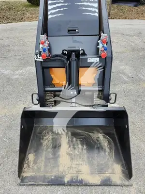 USED 2025 TIGER CLAW TC3000T