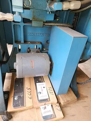 USED 1998 CHALLENGE HBE