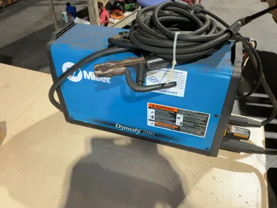 Used MILLER DYNASTY 200 PORTABLE AC/DC TIG AND STICK INVERTER WELDER Tig Welders Michigan US | Miedema Asset Management Group #1424992