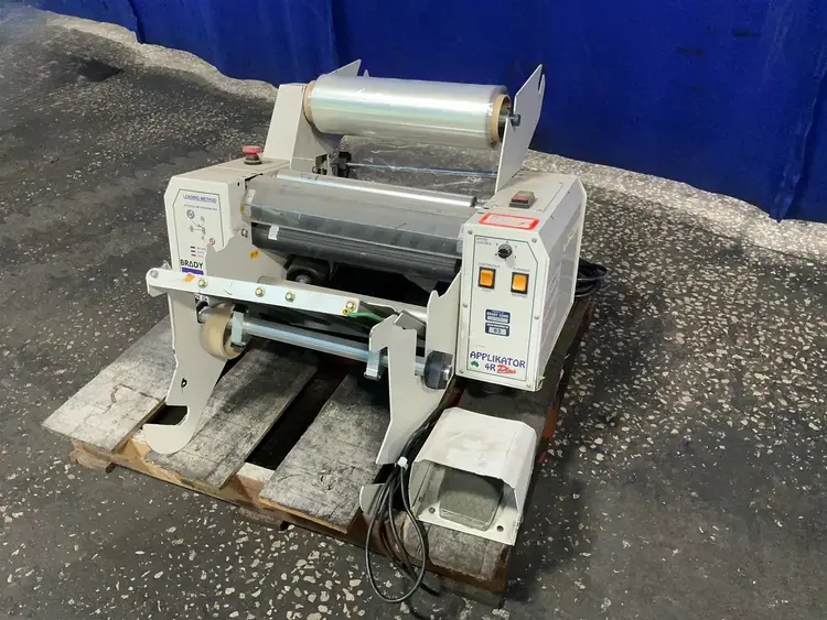 Used 2000 EMSEAL PTY LTD APPPLIKATOR Laminators Ohio US | HGR 24 #1463413