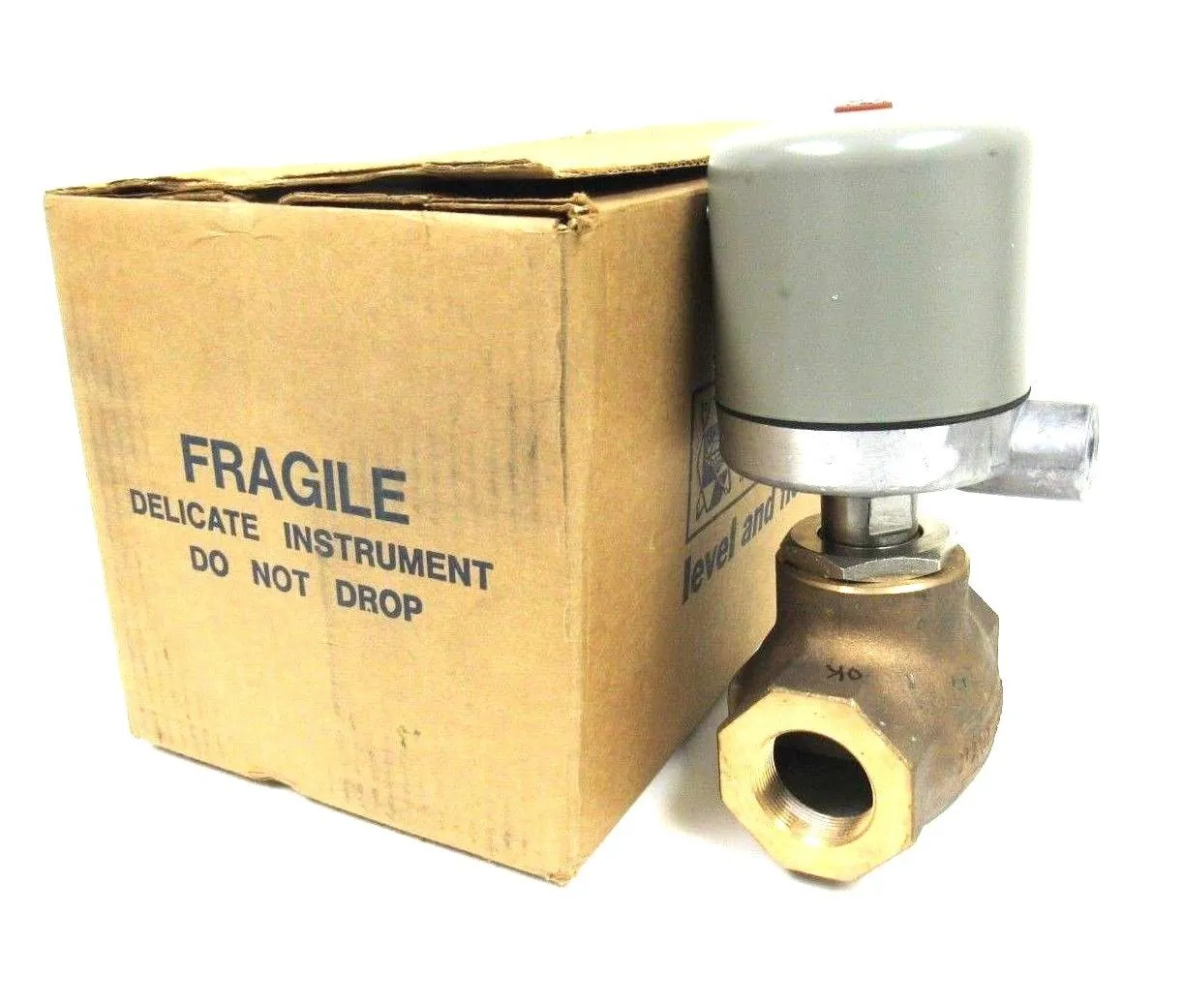 NEW MAGNETROL F50-1C2C-AAR FLOW CONTROL SWITCH F501C2CAAR