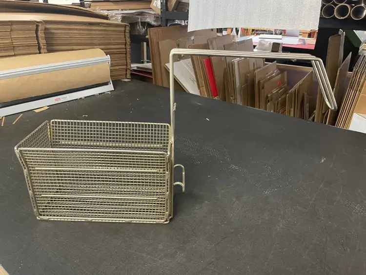 Used Henny Penny Used Henny Penny 21033 Tall Deep Fryer 1/2 Size Basket Food, Restaurant, & Bakery Parts & Accessories Illinois US | Falcon Restaurant Supply #1375658