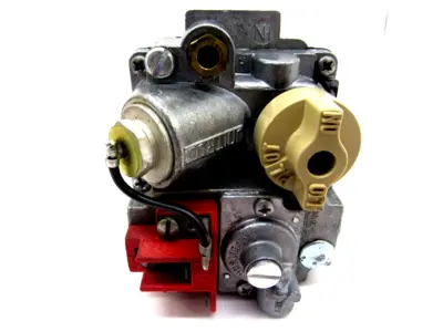 NEW ROBERTSHAW 700-504 GAS VALVE 700504