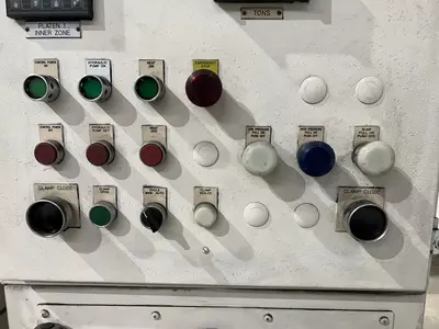 USED 2000 WABASH WABASH VS150H-24-BCLPX PRESS