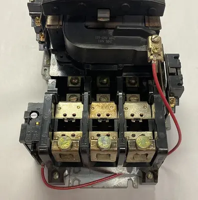 New | in-Stock GE CR306E00200AGAAA Starters | Surplus Asset Holdings #1204393