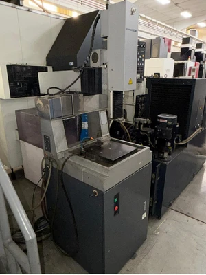 Used 2003 Current EDM CT300, CNC 5-AXIS CONTROL, SRJCONTROLLER IV OPTION EDM Hole-Driller New Jersey US | Machinery Values #1460707