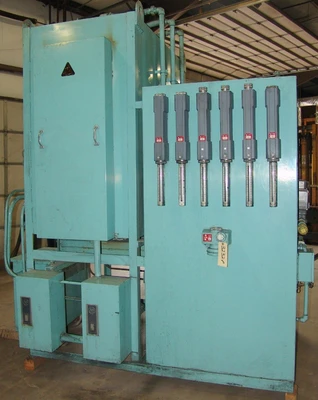 Item# G205 Gasbarre Endo Generator 3000 CFH