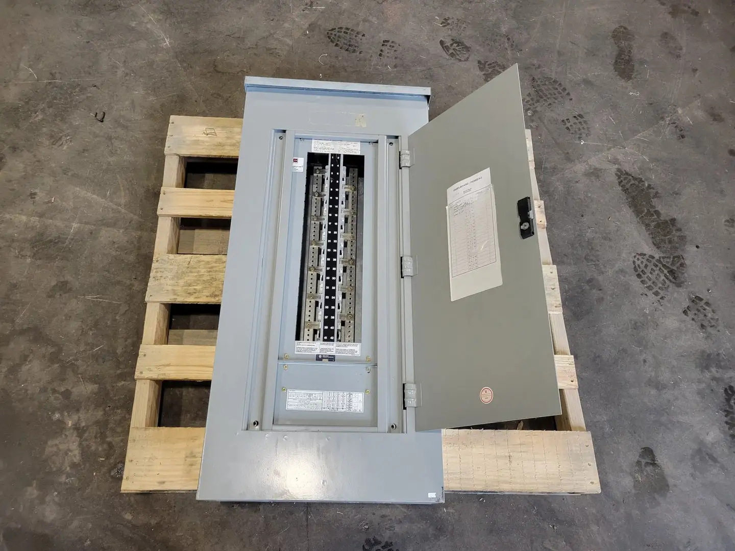 USED CUTLER-HAMMER PL1