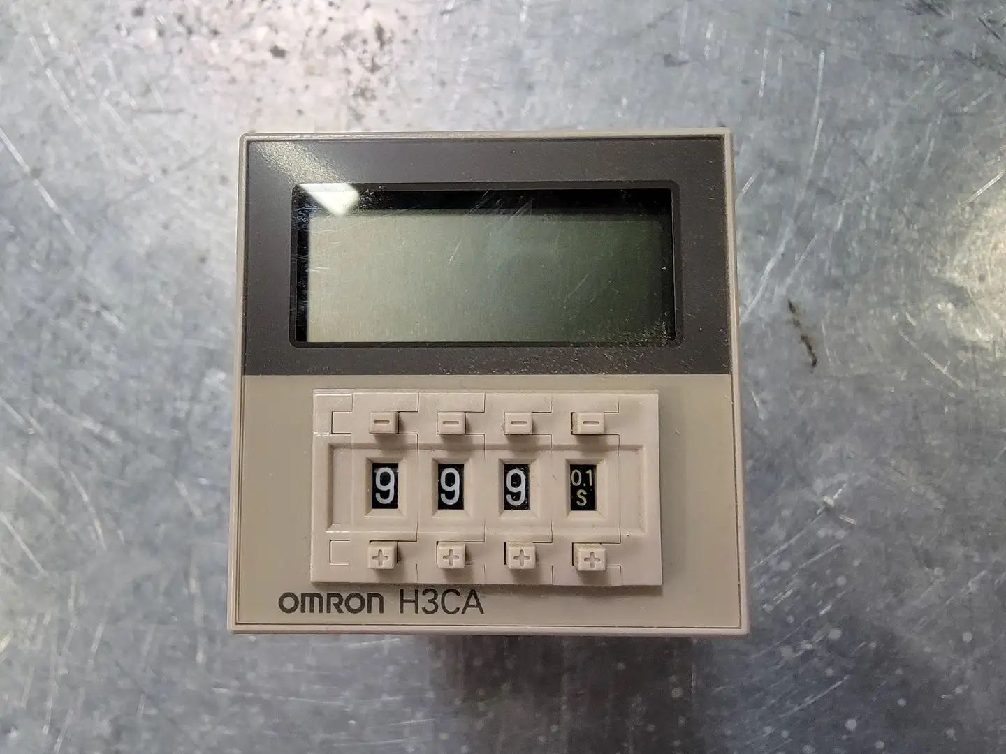 NEW OMRON H3CA-8H