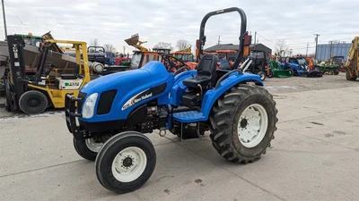USED 2005 NEW HOLLAND TC35A