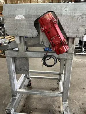 ROMA Vibratory Conveyor