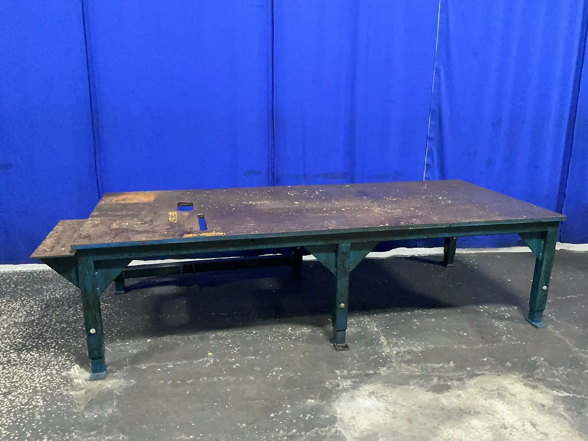 Used _UNKNOWN_ _UNKNOWN_ Welding Tables Ohio US | HGR 24 #1357273