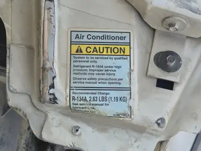 Used 2006 STERLING L9500 Automotive Equipment British Columbia CA | Lenmark #266457