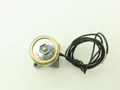 Honeywell Skinner MBD005 Solenoid Valve 3-Way NC 36VDC 150 PSI