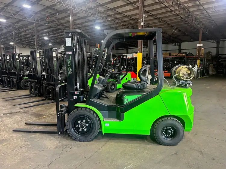 New | in-Stock 2026 Viper FY35 Internal Combustion Forklifts: Pneumatic Tire New York US | United Lift #1446812