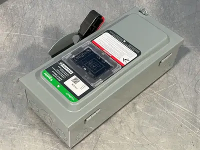 New | in-Stock SCHNEIDER ELECTRIC VH222N Disconnects Ohio US | HGR 24 #1278512