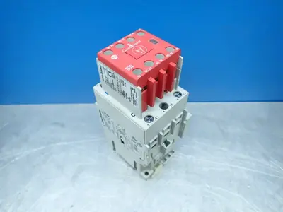 NEW ALLENBRADLEY 100SC43D14C