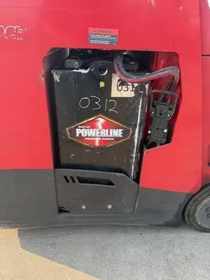 Used RAYMOND 425C35TT 3-Wheel Stand up Electric Counterbalance Forklifts Illinois US | Somerset Equipment Sales #1546199