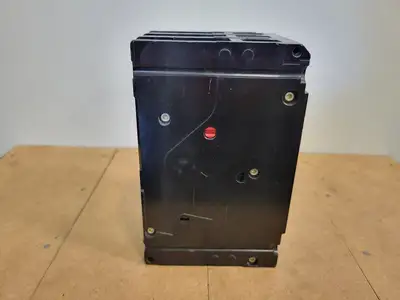 Used SIEMENS ED43B060 Switchgears British Columbia CA | Lenmark #242605
