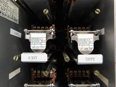 Fuji Electric DRHHB1CA Time Limiting Relay Type DQBA2 Used