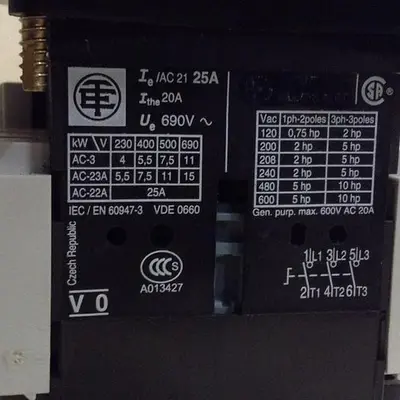 USED TELEMECANIQUE VZ7