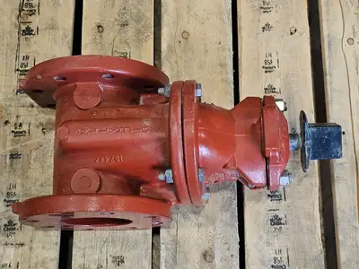 Used MUELLER A-2362 Valves/Fittings British Columbia CA | Lenmark #1440777