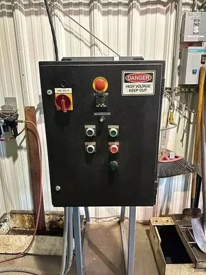 Tolhurst 48" chip wringer/oil extractor.