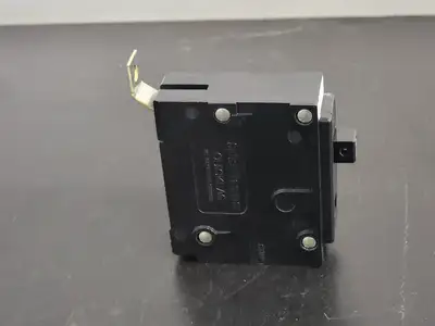 NEW CUTLER-HAMMER BA120