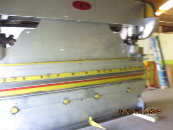 Used 1954 CHICAGO 410-D Press Brakes | Two Spade Machinery LLC #508434